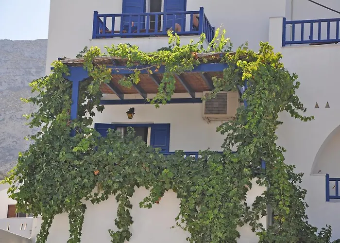 Nostos Apartament Aegiali